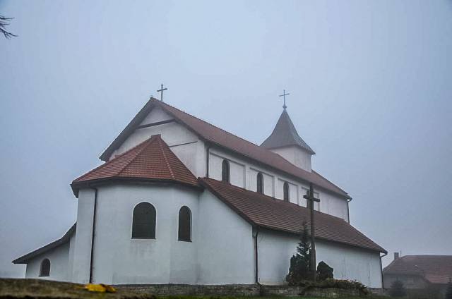 Kościół pw. NMP w Karczynie