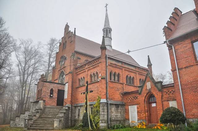 Kościół pw. Podwyższenia Krzyża Świętego w Żelowicach