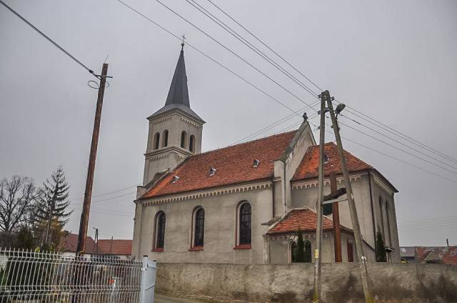 Kościół filialny pw. Jana Chrzciciela w Sieniawce, gm.Łagiewniki