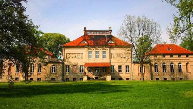 Palace in Mirosławiczki