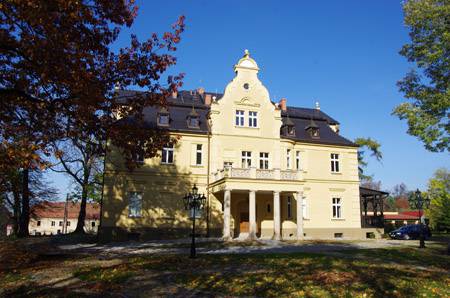 Pałac Gruszów  gm.Marcinowice