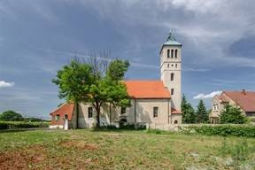 Kościół pw. Św. Józefa w Nasławicach, gm.Sobótka