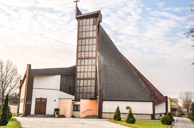 Kościół pw. Niepokalanego Serca NMP w Siechnicach