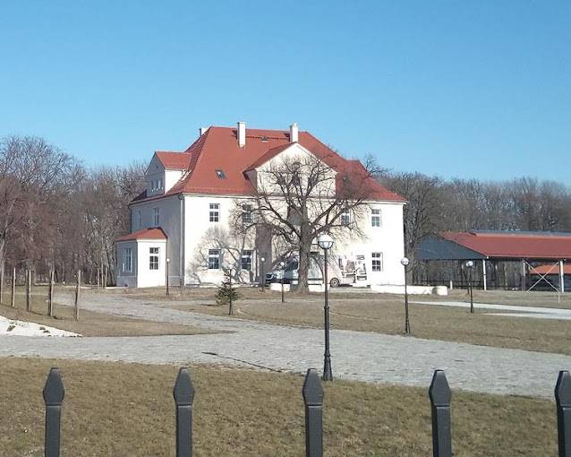 Pałac w Gostkowicach