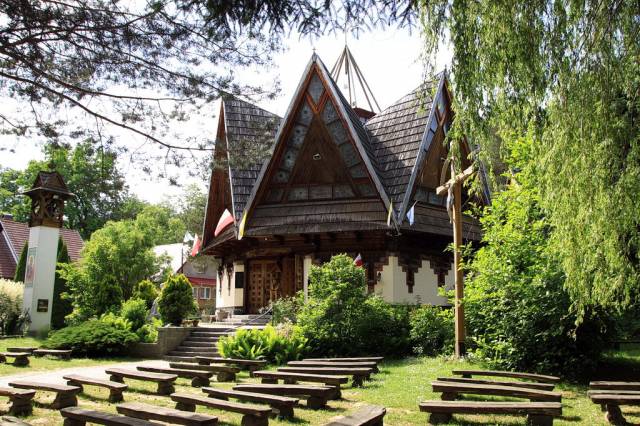 Kaplica Matki Bożej Dobrej Rady w Sulistrowiczkach