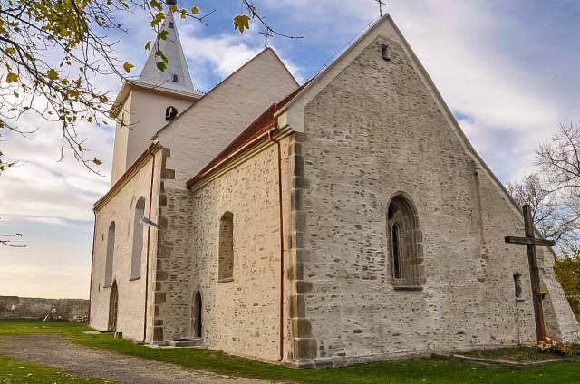 Kościół pw. Niepokalanego Poczęcia NMP w Karszowie