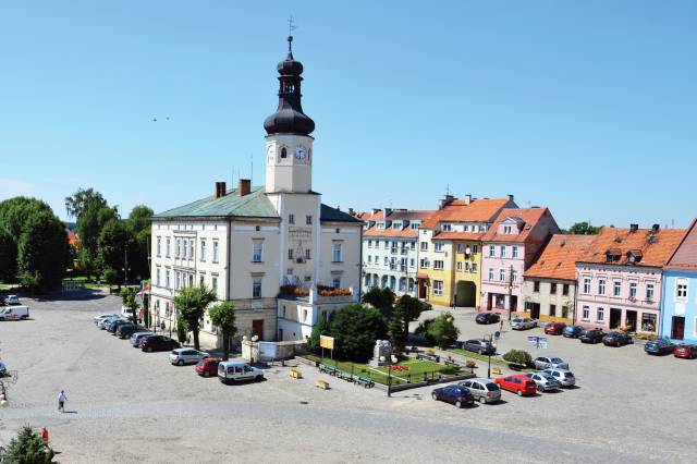 Market square in Wiązów